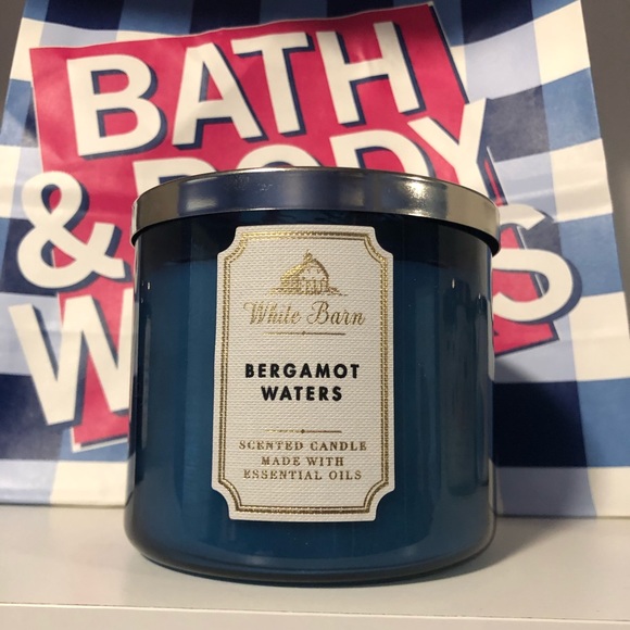 Bath & Body Works White Barn Bergamot Waters Scented Candle 3 Wick 14.5 oz NEW.